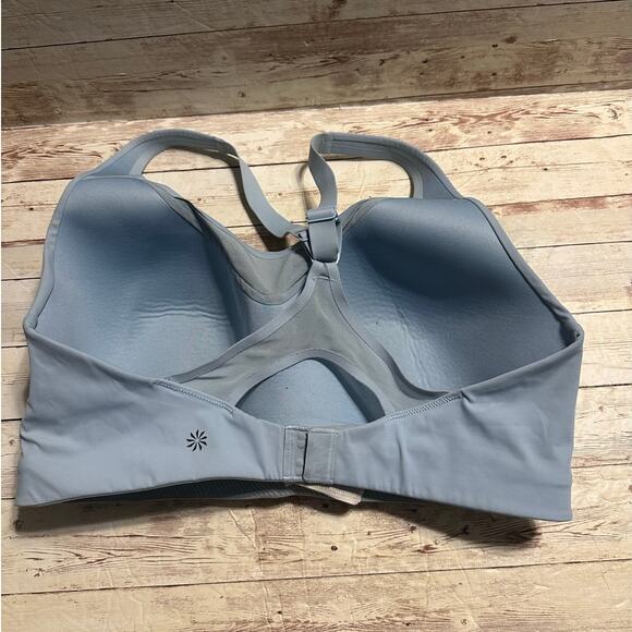Athleta Advance Sports Bra Size 38DD Full Coverage Pale Blue Athleisure Workout - Picture 2 of 5